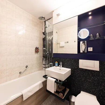 The Rilano Munich, Trademark Collection By Wyndham فندق 4*